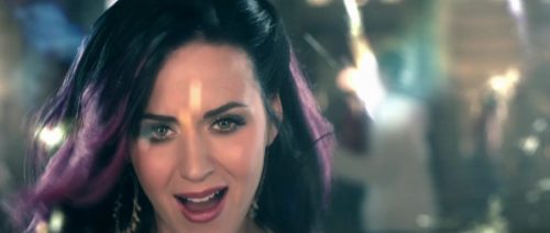 Katy-Perry-FireworkMV 044
