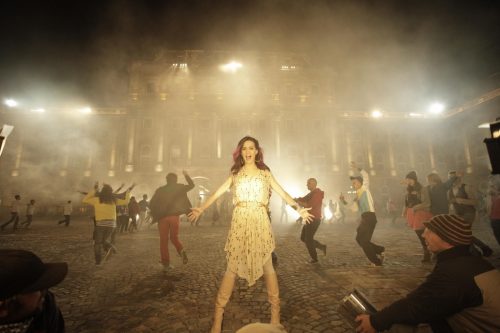 Katy-Perry-Firework 020