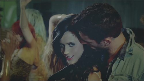 Katy-Perry-Teeanage-Dream 006