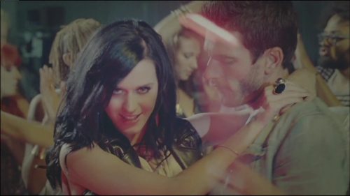 Katy-Perry-Teeanage-Dream 010