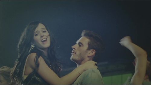 Katy-Perry-Teeanage-Dream 018