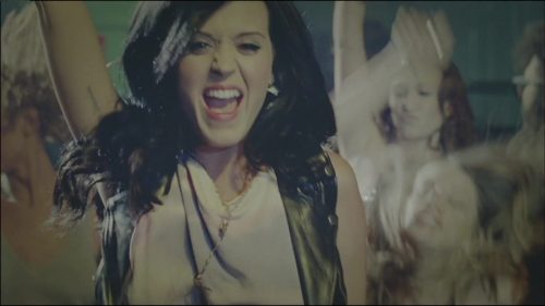 Katy-Perry-Teeanage-Dream 021