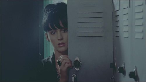 Katy-Perry-Teeanage-Dream 028