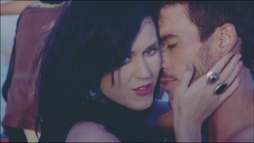 Katy-Perry-Teeanage-Dream 038