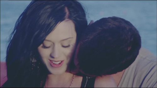 Katy-Perry-Teeanage-Dream 043