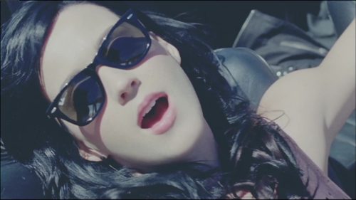 Katy-Perry-Teeanage-Dream 071