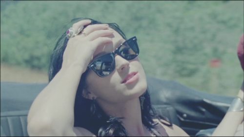 Katy-Perry-Teeanage-Dream 076