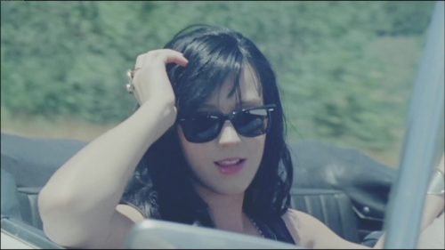 Katy-Perry-Teeanage-Dream 077