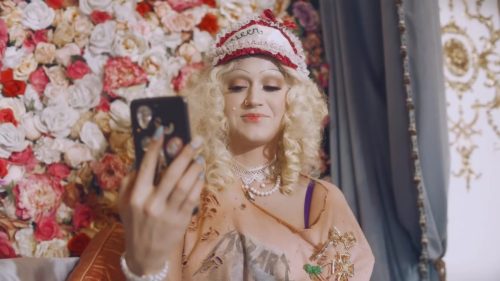 Katy-Perry-Hey-Hey-Hey 016