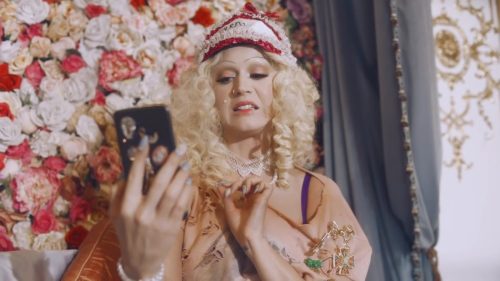 Katy-Perry-Hey-Hey-Hey 017