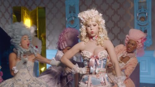 Katy-Perry-Hey-Hey-Hey 030