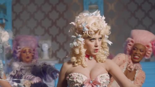 Katy-Perry-Hey-Hey-Hey 032