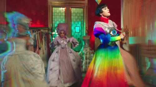 Katy-Perry-Hey-Hey-Hey 050