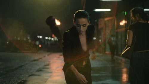Katy-Perry-Watch-it-Burn-079
