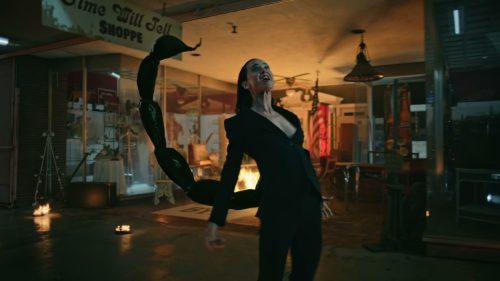 Katy-Perry-Watch-it-Burn-125