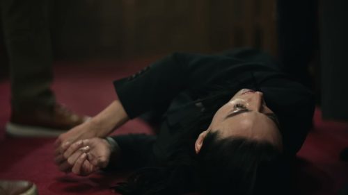 Katy-Perry-Watch-it-Burn-146