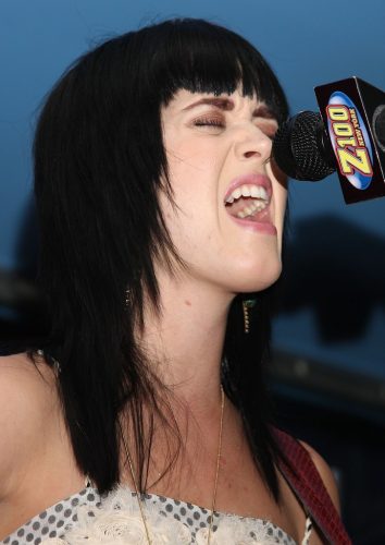 The-Z100-Lounge-At-Planet-Hollywood-019